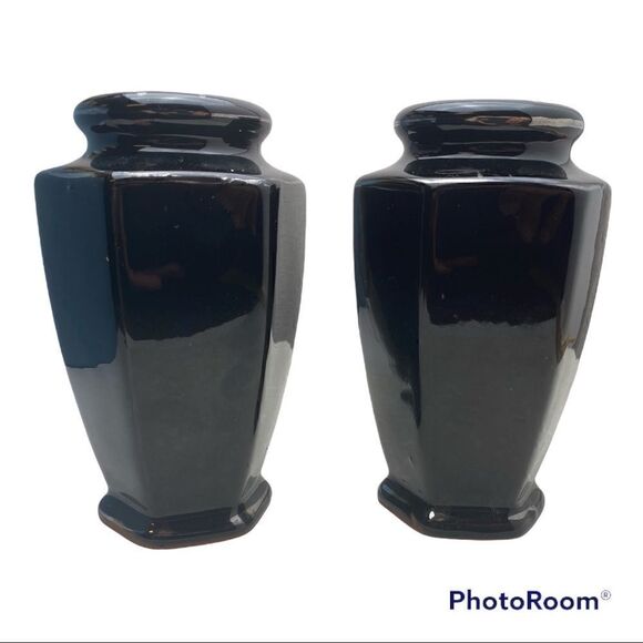 Vintage Japan Black/Silver Salt & Pepper Ceramic Shakers with Cork Stopper - Picture 2 of 7